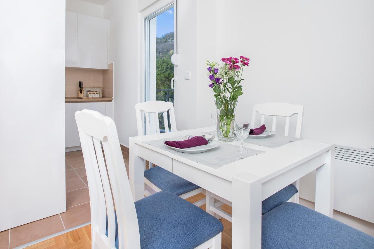Piskalina Apartment Tivat Exterior photo
